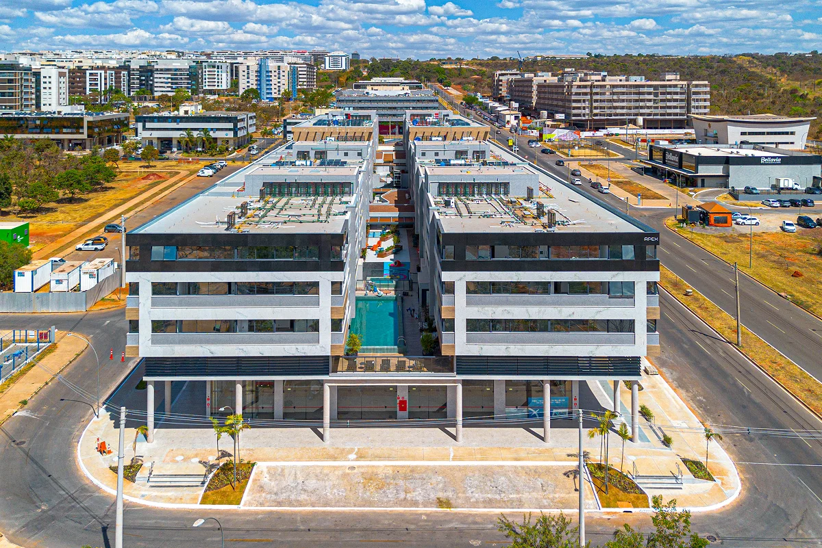 Fachada completa entregue